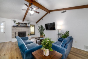Charming Renovated 3BR Home in Central DFW Area